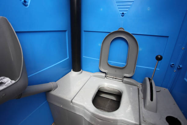 Portable Toilet Options We Offer in Carbondale, KS